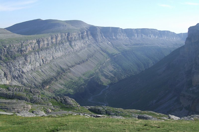 2008-07-10,19-28-45,canyon d'Ordesa.jpg
